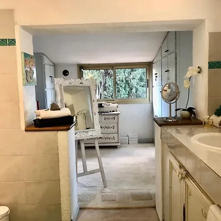 Serenity Chambre D'hote Au Calme Des Maitres Tibetains Y Ont Sejourne 15 Mn Des Plages Mougins